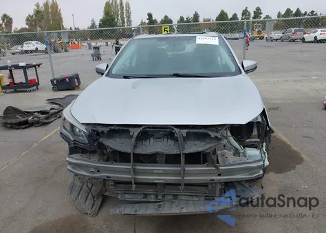 2021 Subaru Legacy Premium z USA, uszkodzony, nr VIN 4S3BWAF6XM3012573